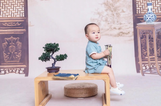 孝昌宝宝几个月笑出声